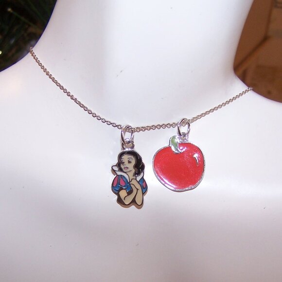 Disneyland Sterling Silver Enamel Charms on Chain - Snow White/Apple - Picture 1 of 5